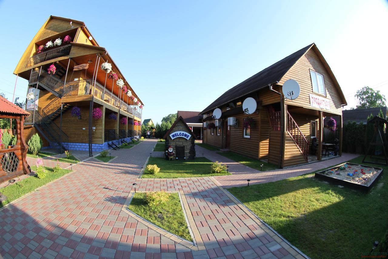 Hotel-Complex Mizh Triokh Ozer Svityaz' Ngoại thất bức ảnh